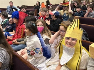 A Purim service at Temple Sinai